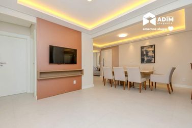 Apartamento para alugar - 216m&sup2; - Centro