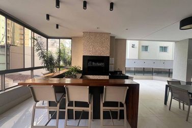 Apartamento &agrave; venda - Meia Praia