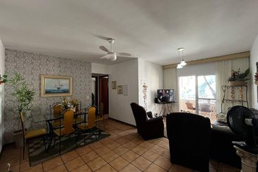 Apartamento para alugar - 80m&sup2; - Centro