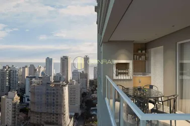 Apartamento &agrave; venda - 104m&sup2; - Meia Praia
