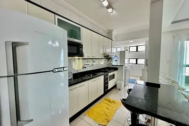 Apartamento para alugar - 80m&sup2; - Centro