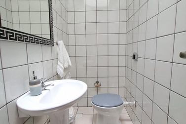 Apartamento para alugar - 193m&sup2; - Meia Praia