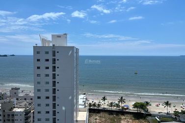 Apartamento &agrave; venda - 197m&sup2; - Meia Praia
