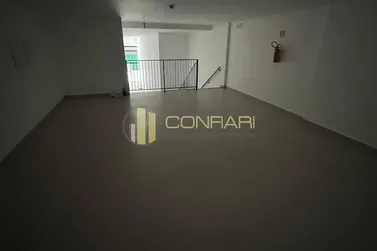 Sala Comercial para alugar - 155m&sup2; - meia praia