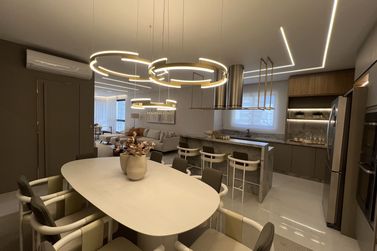 Apartamento &agrave; venda - 206m&sup2; - Meia Praia
