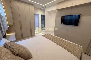 Apartamento &agrave; venda - 110m&sup2; - Meia Praia