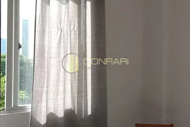 Apartamento &agrave; venda - 76m&sup2; - centro