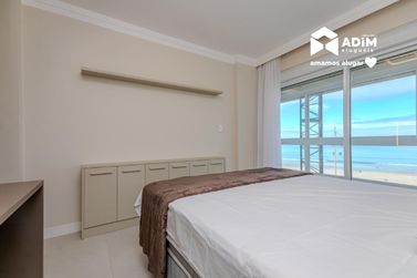 Apartamento para alugar - 216m&sup2; - Centro