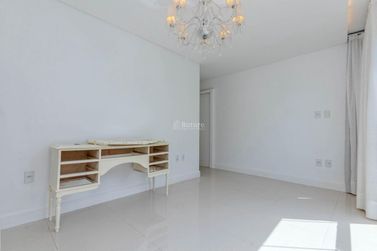 Apartamento &agrave; venda - 270m&sup2; - Meia Praia