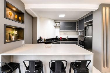 Apartamento &agrave; venda - Meia Praia