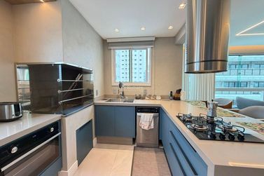 Apartamento &agrave; venda - 126m&sup2; - Centro