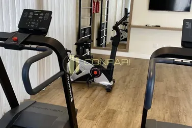 Apartamento &agrave; venda - 164m&sup2; - Meia Praia