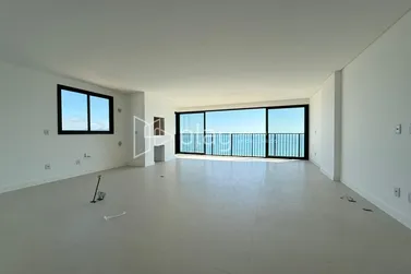 Apartamento &agrave; venda - 197m&sup2; - Pereque
