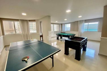 Apartamento &agrave; venda - Meia Praia