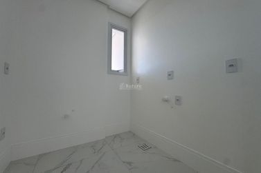 Apartamento &agrave; venda - 142m&sup2; - Centro