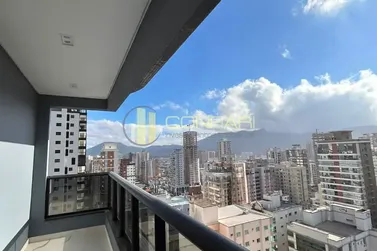 Apartamento &agrave; venda - 206m&sup2; - meia praia