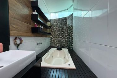 Casa &agrave; venda - 200m&sup2; - Praia dos Amores