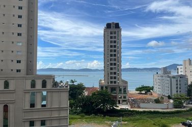 Apartamento &agrave; venda - 243m&sup2; - Canto da Praia