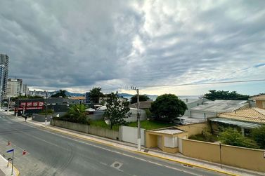 Apartamento &agrave; venda - 180m&sup2; - 