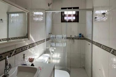 Casa &agrave; venda - 210m&sup2; - 