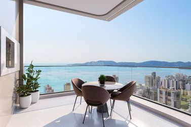 Apartamento &agrave; venda - Meia Praia