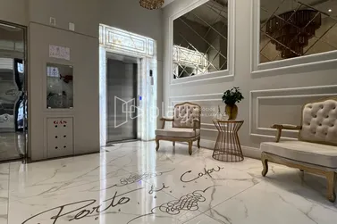 Apartamento &agrave; venda - 260m&sup2; - Meia Praia