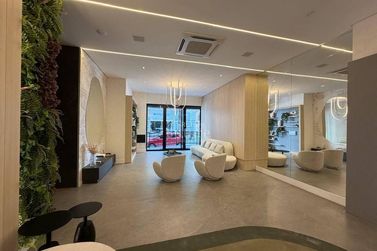 Apartamento &agrave; venda - Meia Praia