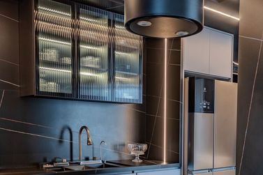 Apartamento &agrave; venda - 134m&sup2; - Meia Praia