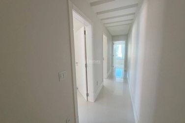 Apartamento &agrave; venda - 345m&sup2; - Centro