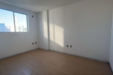 Apartamento &agrave; venda - 119m&sup2; - Centro