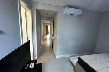Apartamento &agrave; venda - Meia Praia