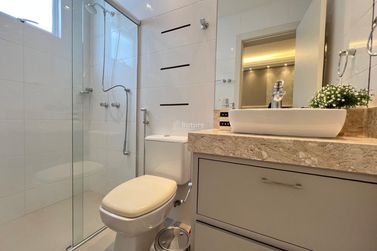 Apartamento &agrave; venda - 148m&sup2; - Meia Praia