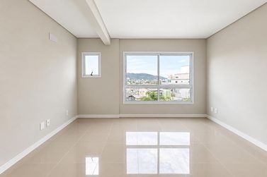 Apartamento &agrave; venda - 195m&sup2; - Canto Grande