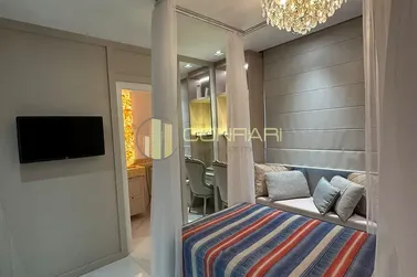 Apartamento &agrave; venda - 18250m&sup2; - meia praia