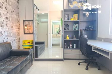 Apartamento para alugar - 125m&sup2; - Meia Praia