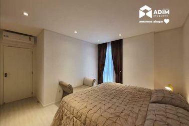 Apartamento para alugar - 134m&sup2; - Centro