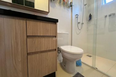 Apartamento &agrave; venda - 145m&sup2; - Meia Praia