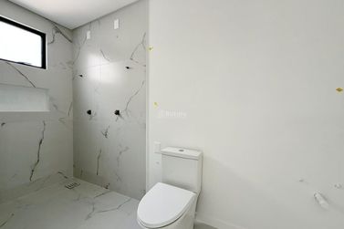 Apartamento &agrave; venda - 160m&sup2; - Meia Praia