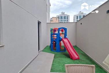 Apartamento para alugar - 119m&sup2; - Meia Praia