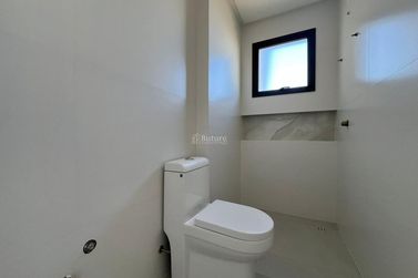 Apartamento &agrave; venda - 123m&sup2; - Meia Praia