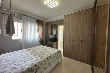 Apartamento &agrave; venda - Meia Praia