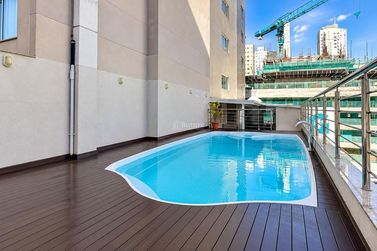 Apartamento &agrave; venda - 103m&sup2; - Centro