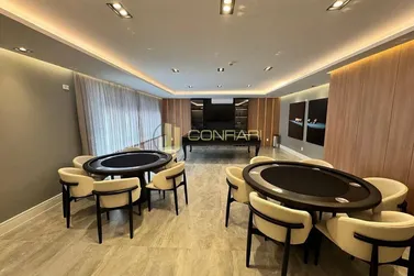 Apartamento &agrave; venda - 207m&sup2; - Meia Praia