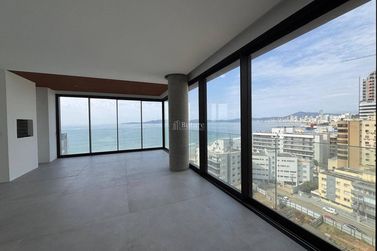 Apartamento &agrave; venda - 335m&sup2; - Centro