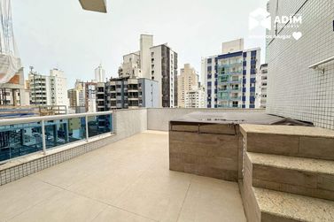 Apartamento para alugar - 392m&sup2; - Centro