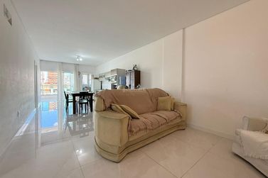 Apartamento &agrave; venda - 173m&sup2; - 