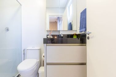 Apartamento &agrave; venda - 121m&sup2; - Meia Praia
