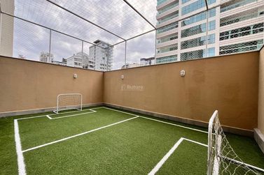 Apartamento &agrave; venda - 125m&sup2; - Meia Praia