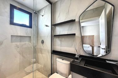 Apartamento &agrave; venda - Meia Praia