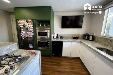 Casa para alugar - 285m&sup2; - Praia Brava de Itaja&iacute;